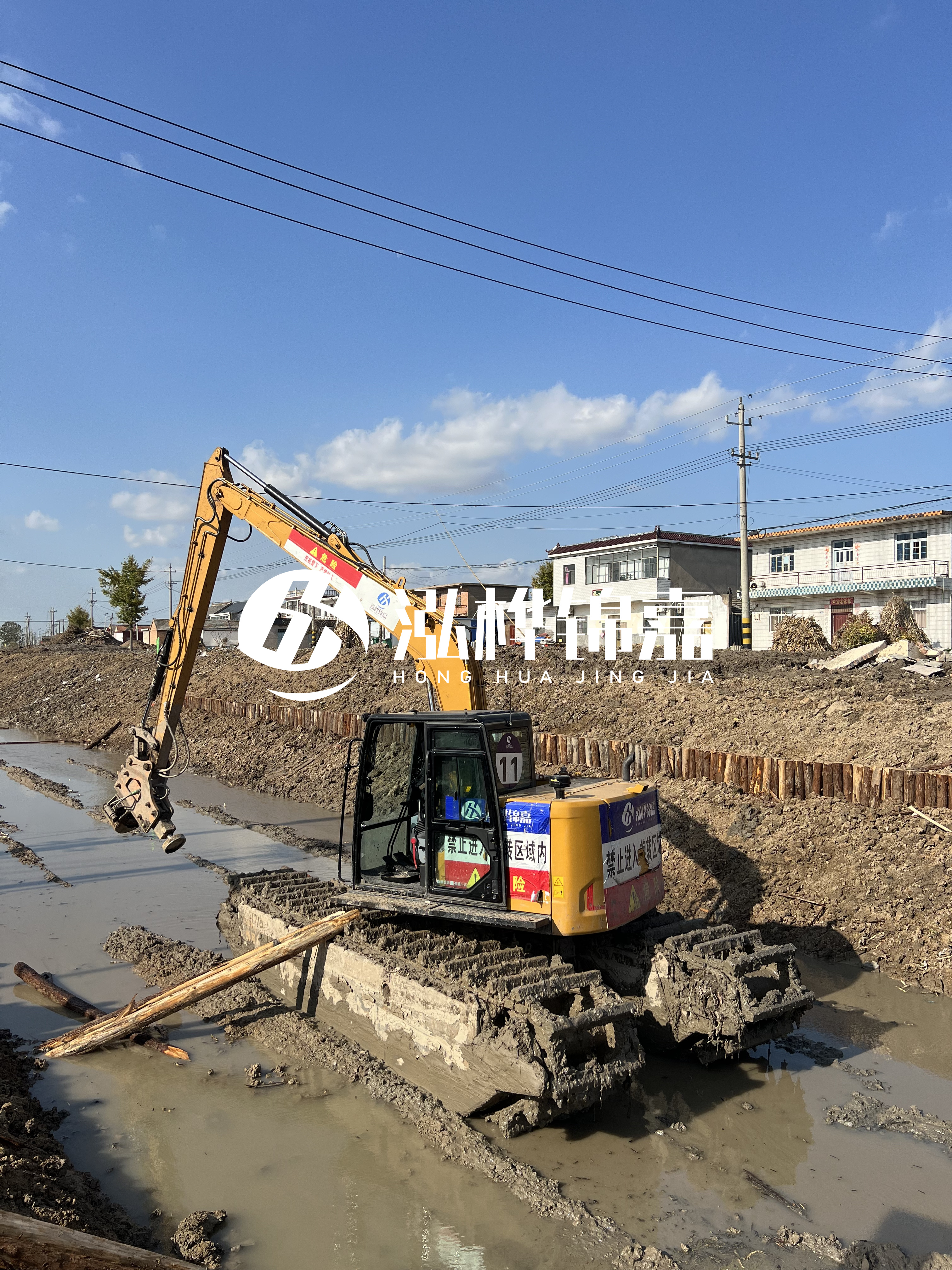 平頂山挖機打木樁專業施工-松木樁打樁前需要怎樣處理木材?