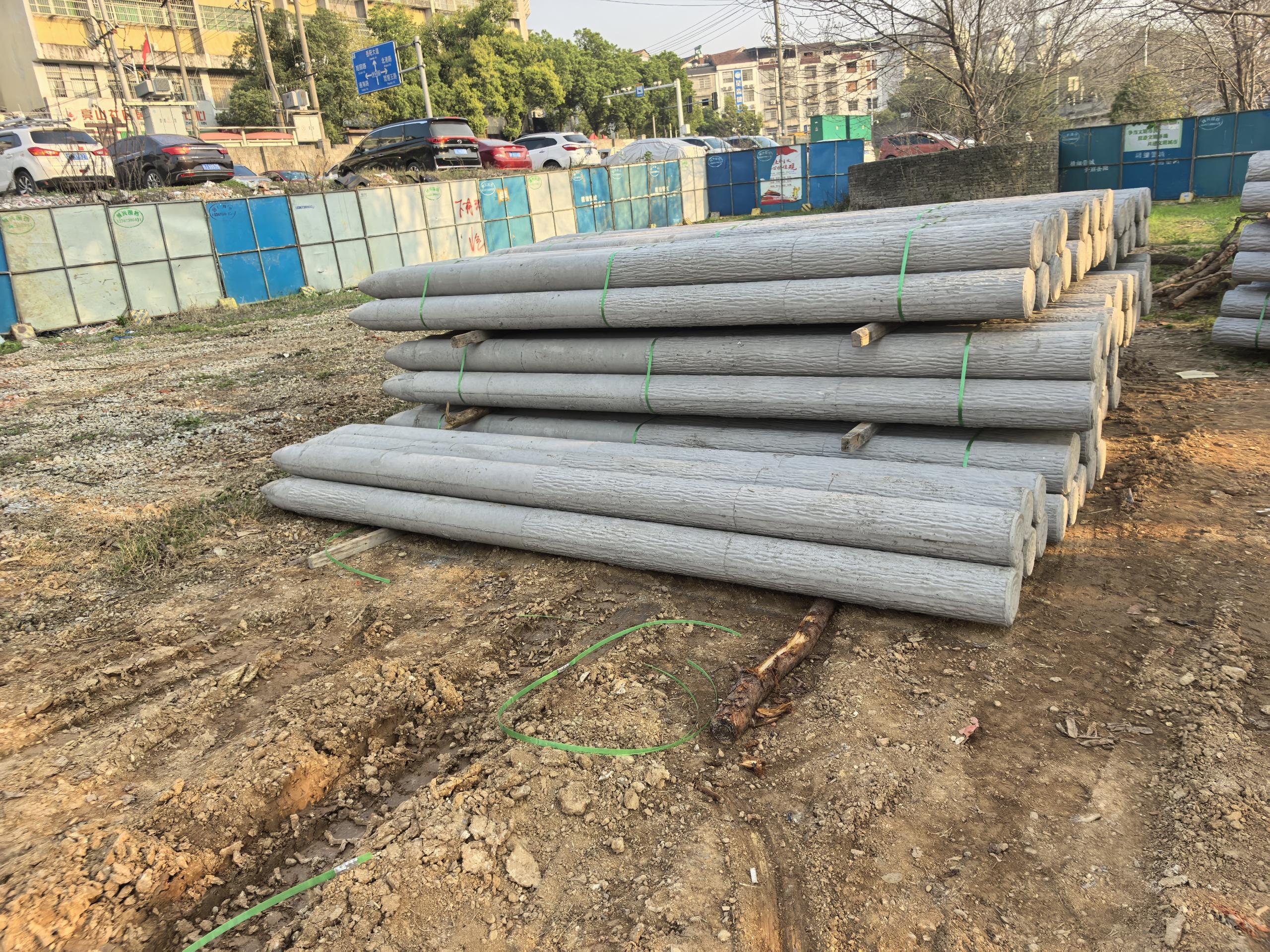 水泥仿木樁廠家泓樺錦嘉 - 水泥仿木樁適合用在河道護岸嗎？?