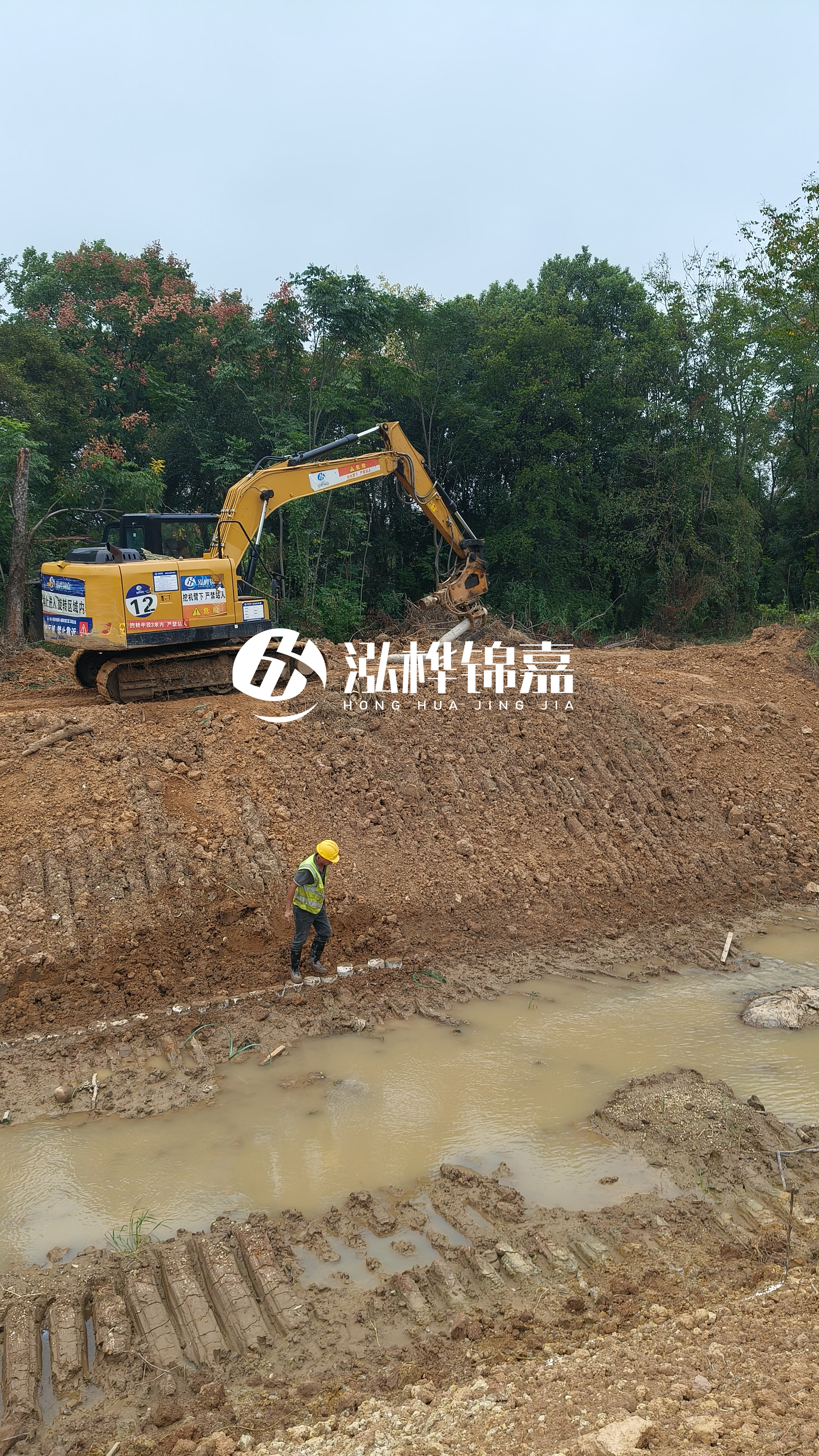 水泥仿木樁施工隊泓樺錦嘉 - 公園景觀用的水泥仿木樁一般選什么規格？